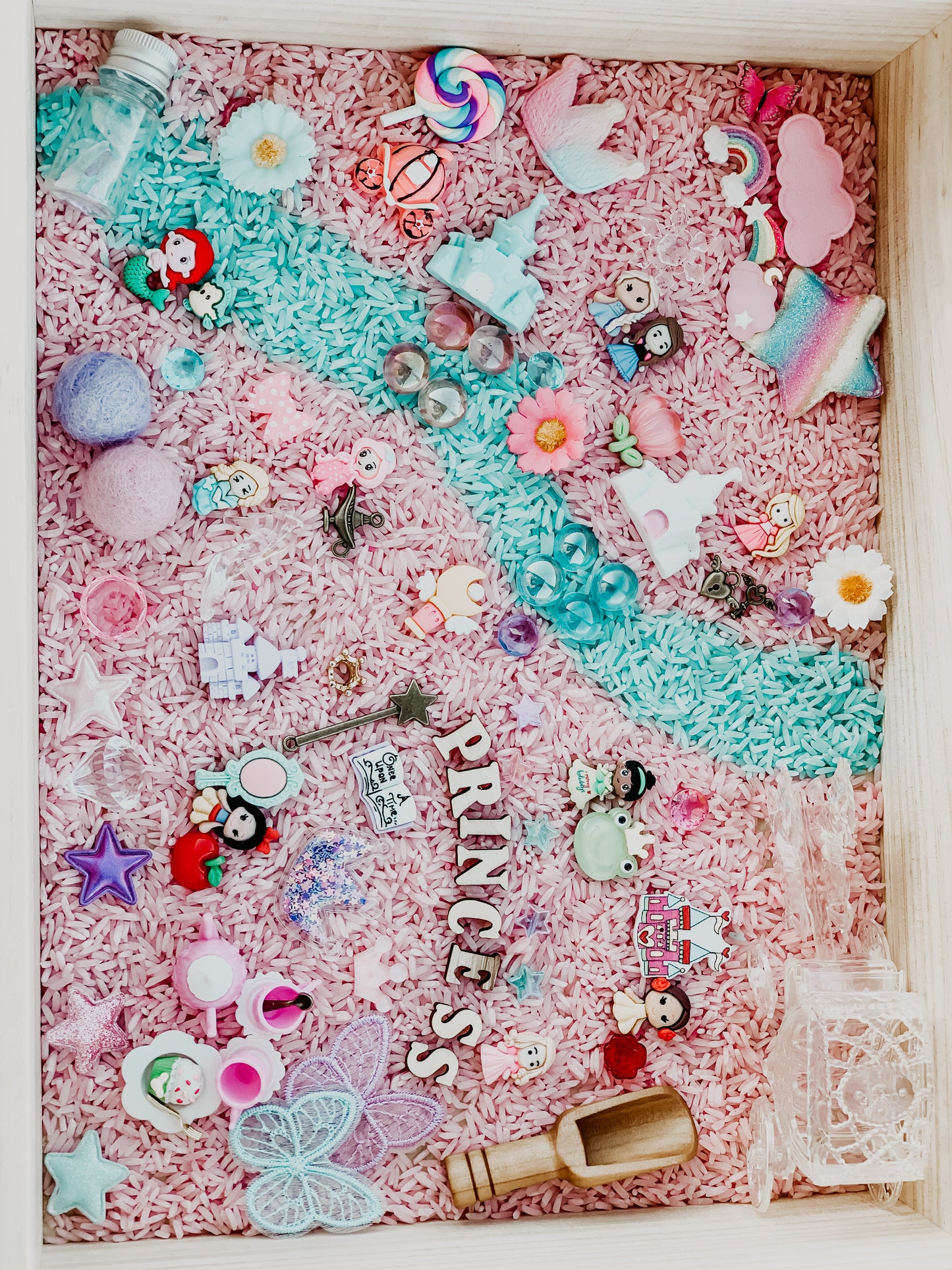 Princess Kingdom sensory kit