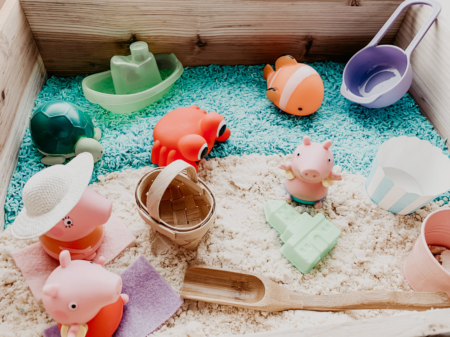 Peppa at the beach - Toddler safe!