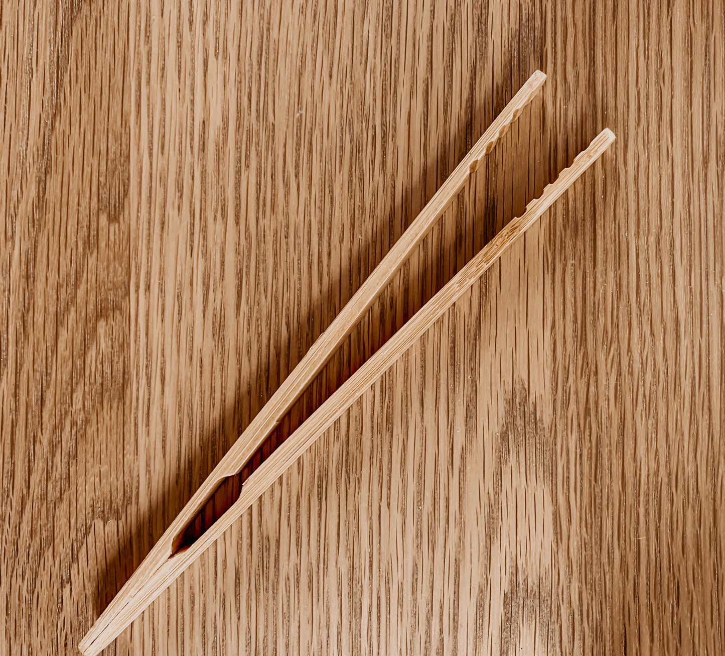 Bamboo fine motor tongs